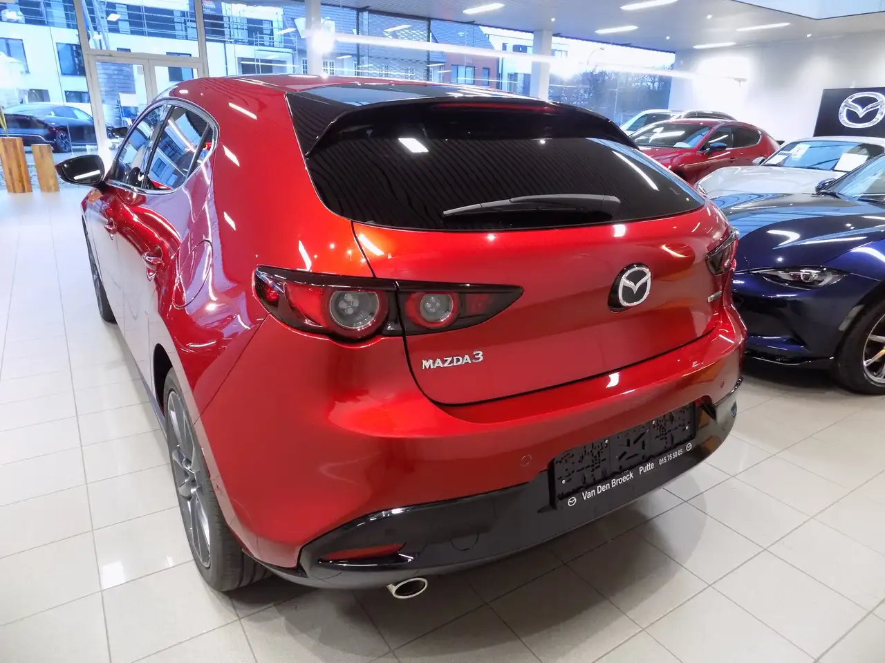 Mazda MAZDA3 Hatchback 2.0i e-Skyactiv-G Skydrive, миниатюра 3