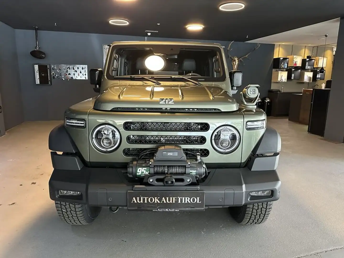 BAW 212 BAW 212 2.0 Diesel 4x4 | 166 PS | Seilwinde | Trit Grün - 2