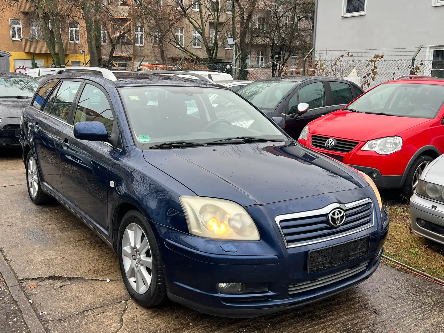 Toyota Avensis 1.8  l-VVT-i Kombi Executive Klima 2006 Blau - 2