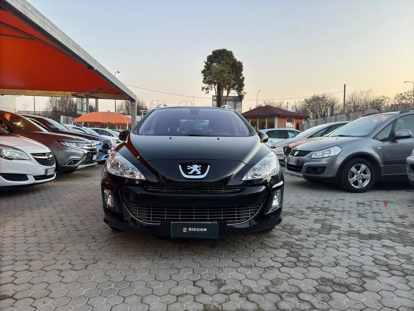 Peugeot 308 1.6 VTi 120CV SW Premium Nero - 2