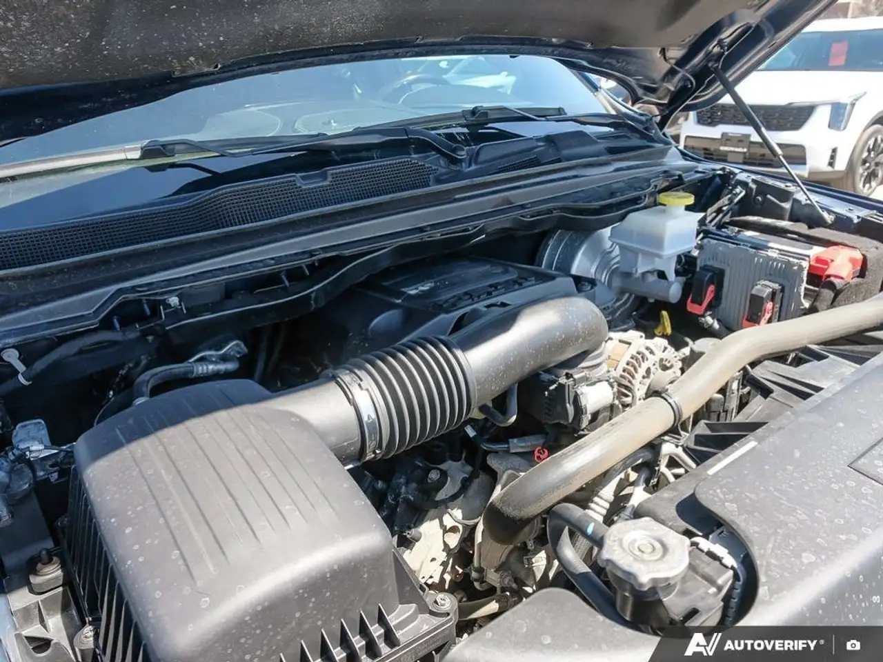 RAM 1500 снимка RAM 1500