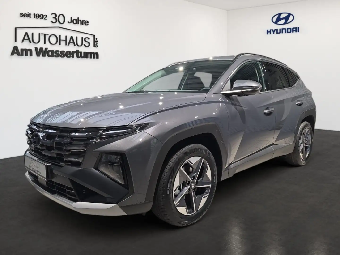 Hyundai TUCSON FL (MY26) 1.6 T-GDI 7-DCT 2WD TREND AKTION NOVEMBE Grau - 1
