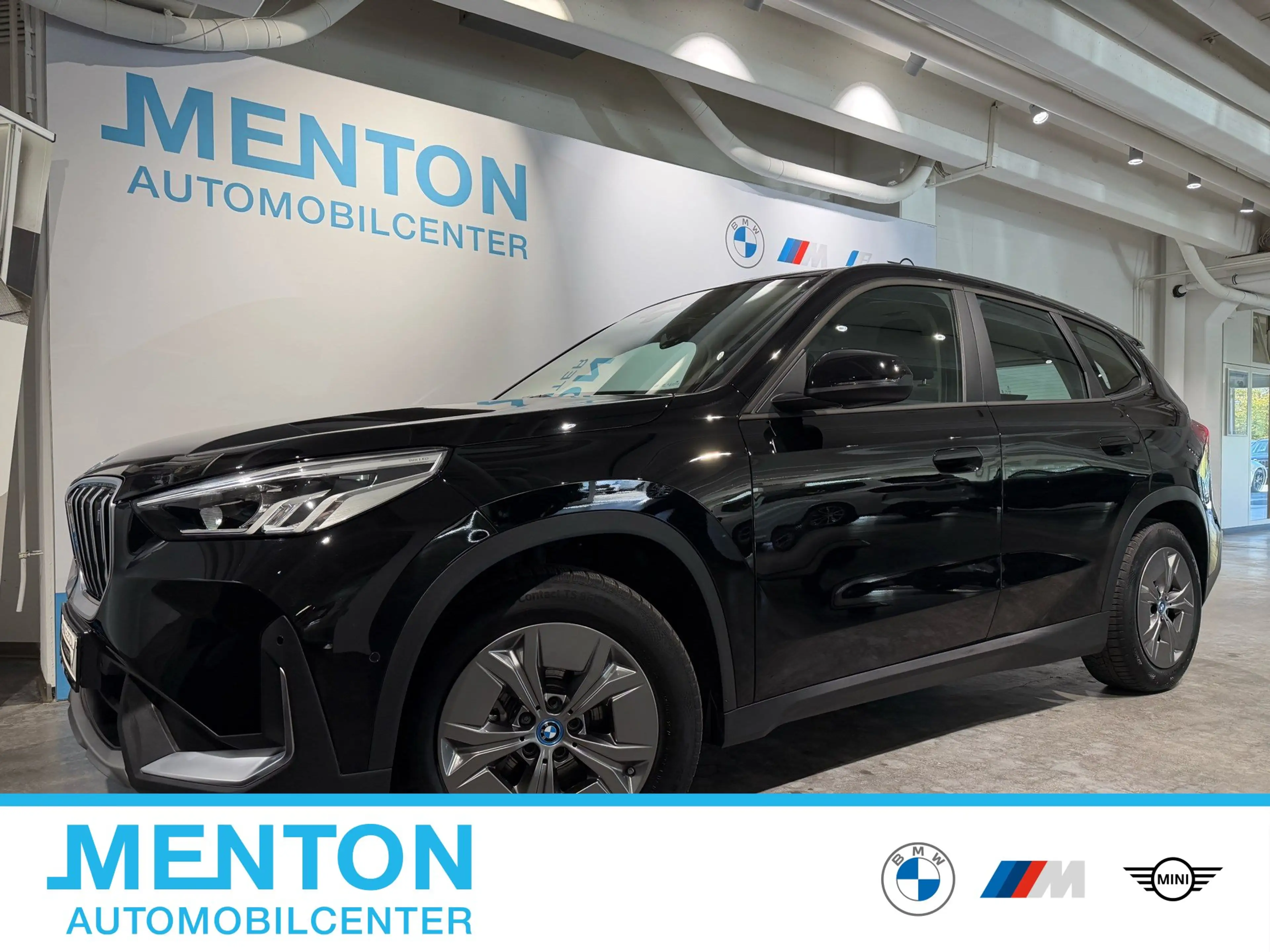 BMW iX1 xDrive30