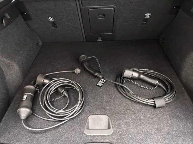 Volvo XC40 view 9