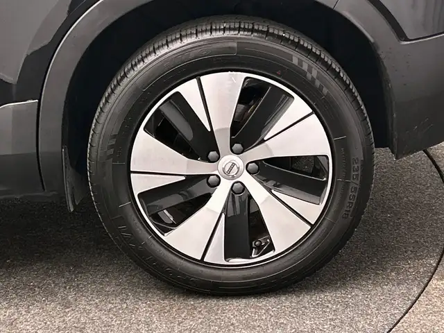 Volvo XC40 view 20