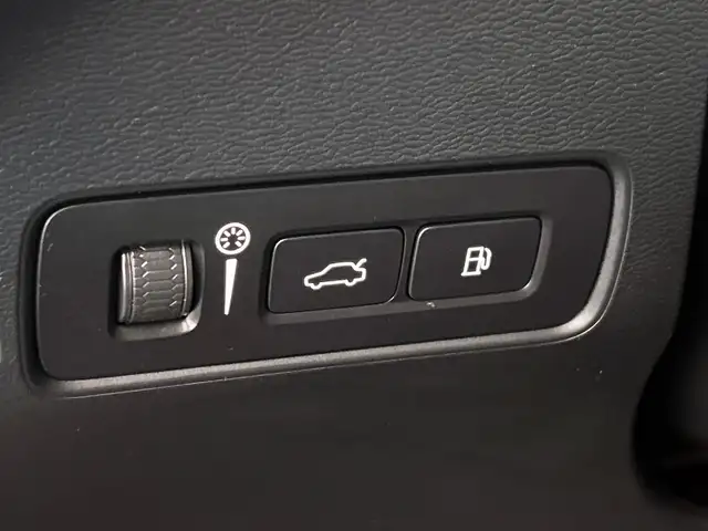 Volvo XC40 view 19