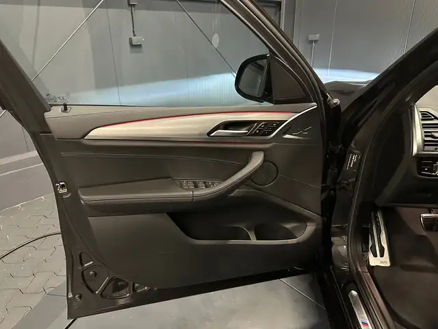 BMW X3 view 15