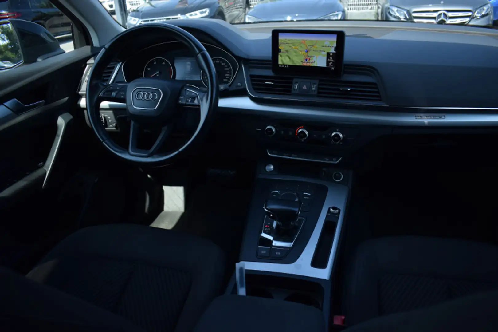 Audi Q5 2.0 TDI 190CH BUSINESS EXECUTIVE QUATTRO S TRONIC  Noir - 2