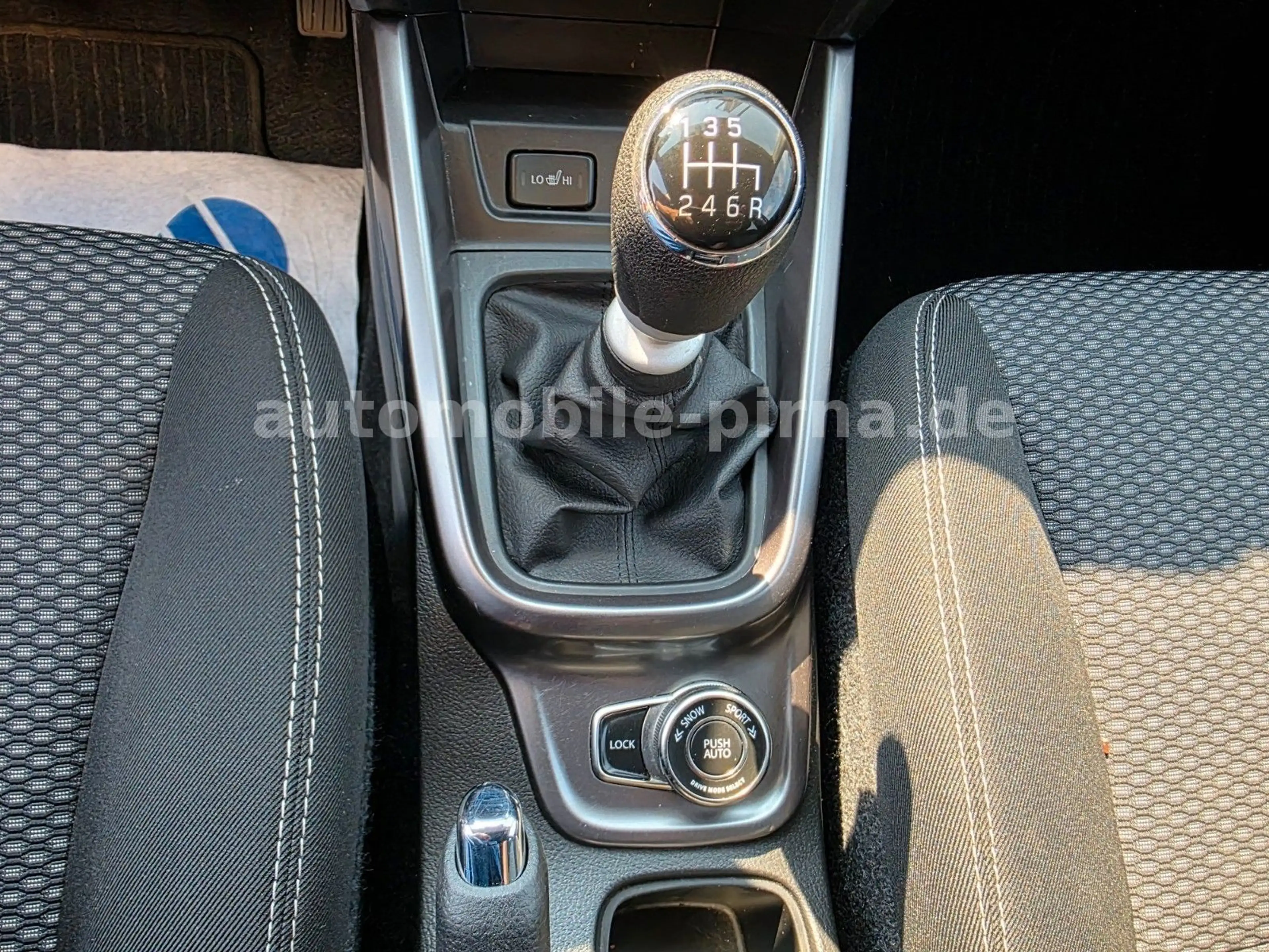 Suzuki Vitara 1.4 Mild-Hybrid Comfort 4x4 ALLGRIP +LED! — photo 12