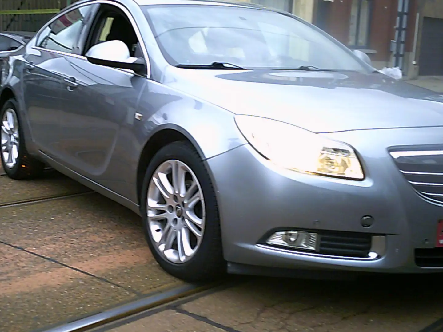 Opel Insignia Insignia 2.0 CDTi ecoFLEX Cosmo DPF Plateado - 2