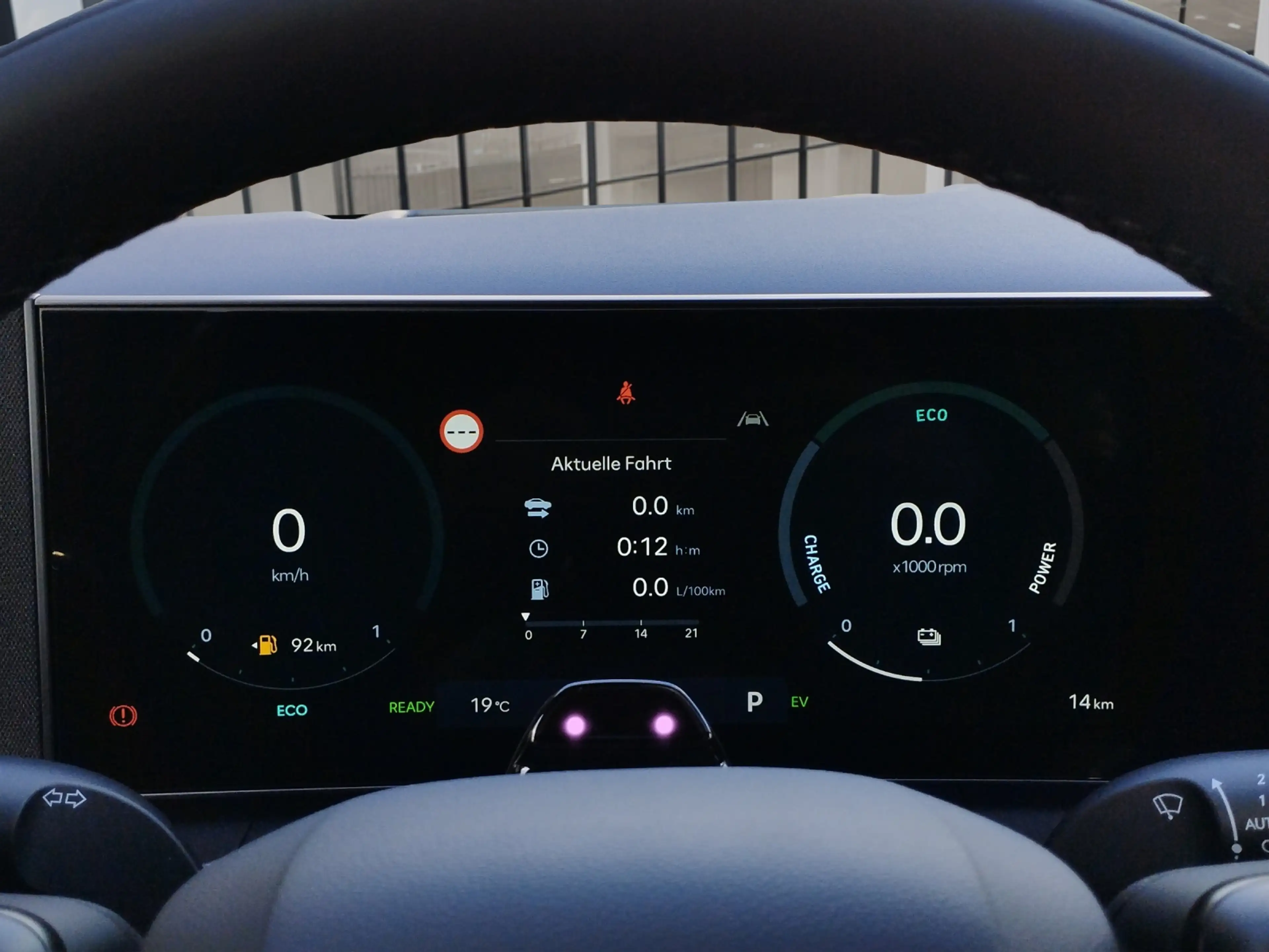 Hyundai SANTA FE Hybrid 1.6 T-GDI 4WD Blackline Pano — photo 12