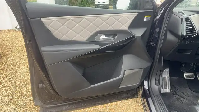DS Automobiles DS 7 Crossback view 7