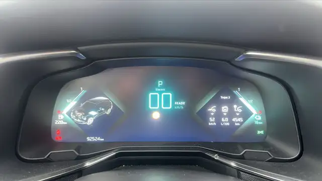 DS Automobiles DS 7 Crossback view 12
