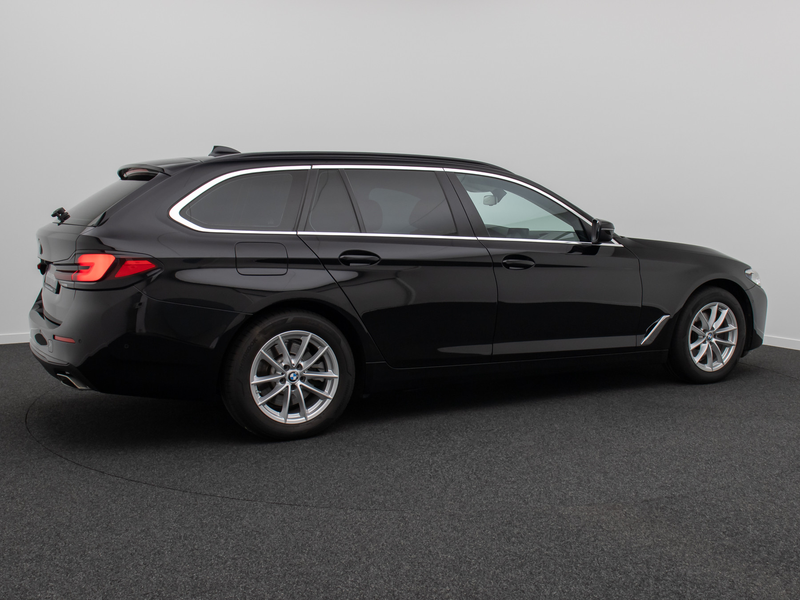 BMW 520 Alarm 4xKlima Kamera HUD DAB DisplKey Sport — photo 6