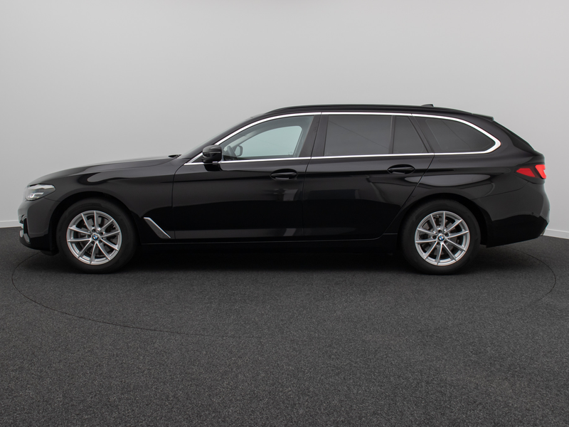 BMW 520 Alarm 4xKlima Kamera HUD DAB DisplKey Sport — photo 11