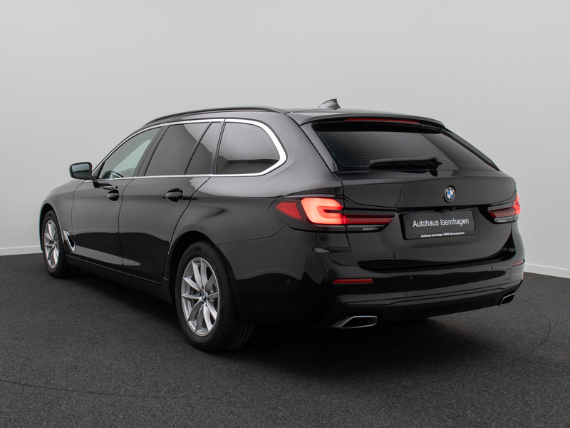 BMW 520 Alarm 4xKlima Kamera HUD DAB DisplKey Sport — photo 9
