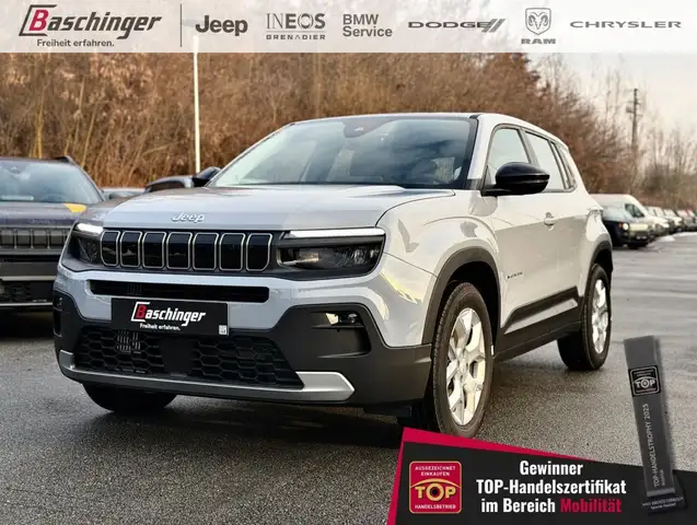 Jeep Avenger main image