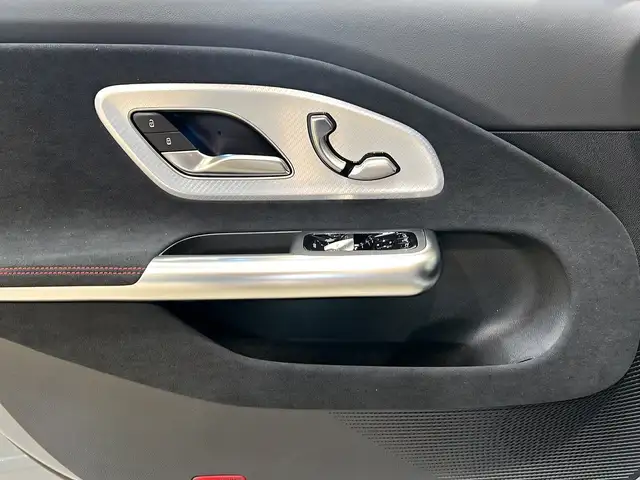 Mercedes-Benz Cla Class view 12