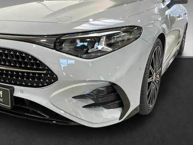 Mercedes-Benz Cla Class view 15
