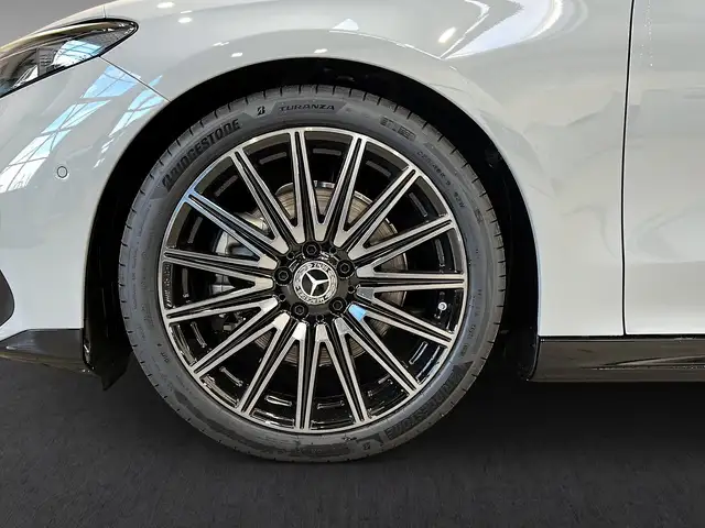Mercedes-Benz Cla Class view 7