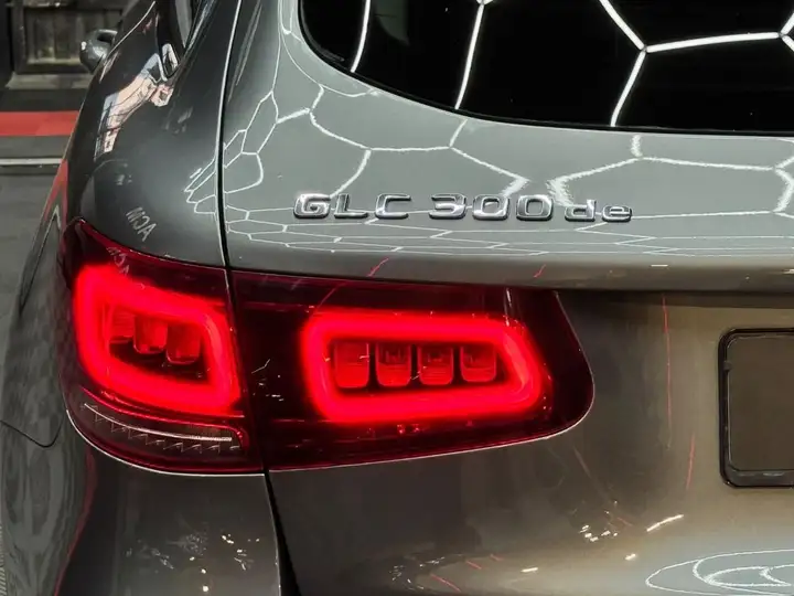 Mercedes-Benz GLC 2022, foto 30