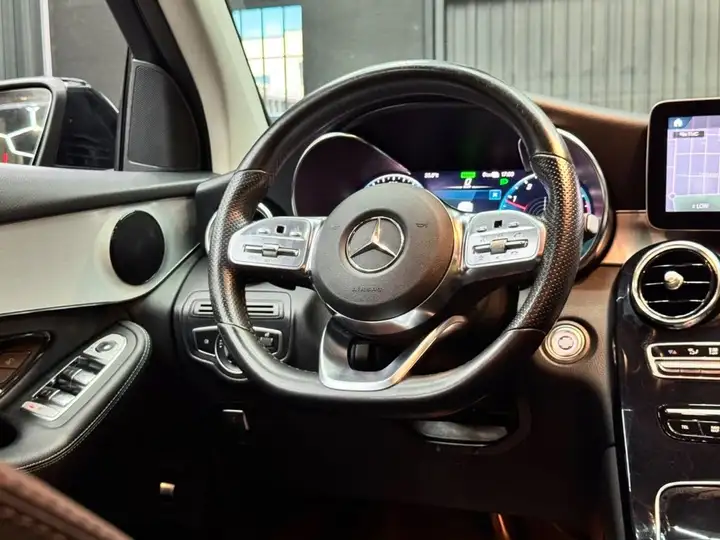 Mercedes-Benz GLC 2022, foto 23