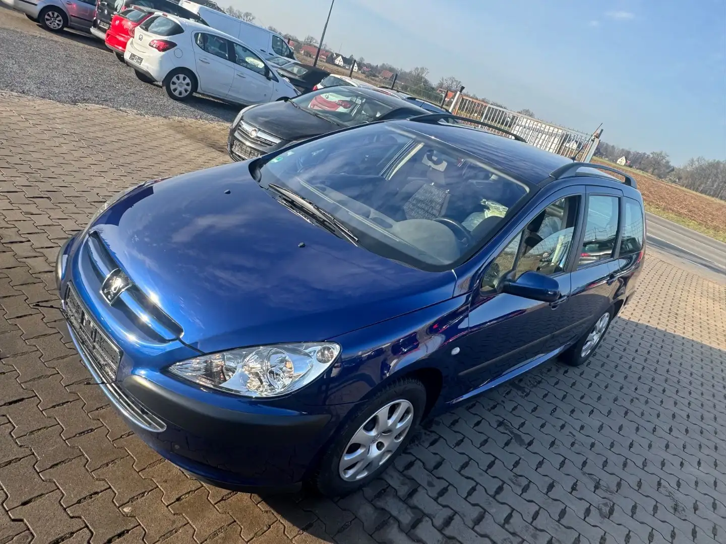 Peugeot 307 Break Tendance 110 Zahnriemen und Tüv Neu Bleu - 1