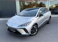 MG MG4 Luxury 64 kWh/ CARPLAY /  ZETELVRWNG / 360°CAM Gris - thumbnail 2