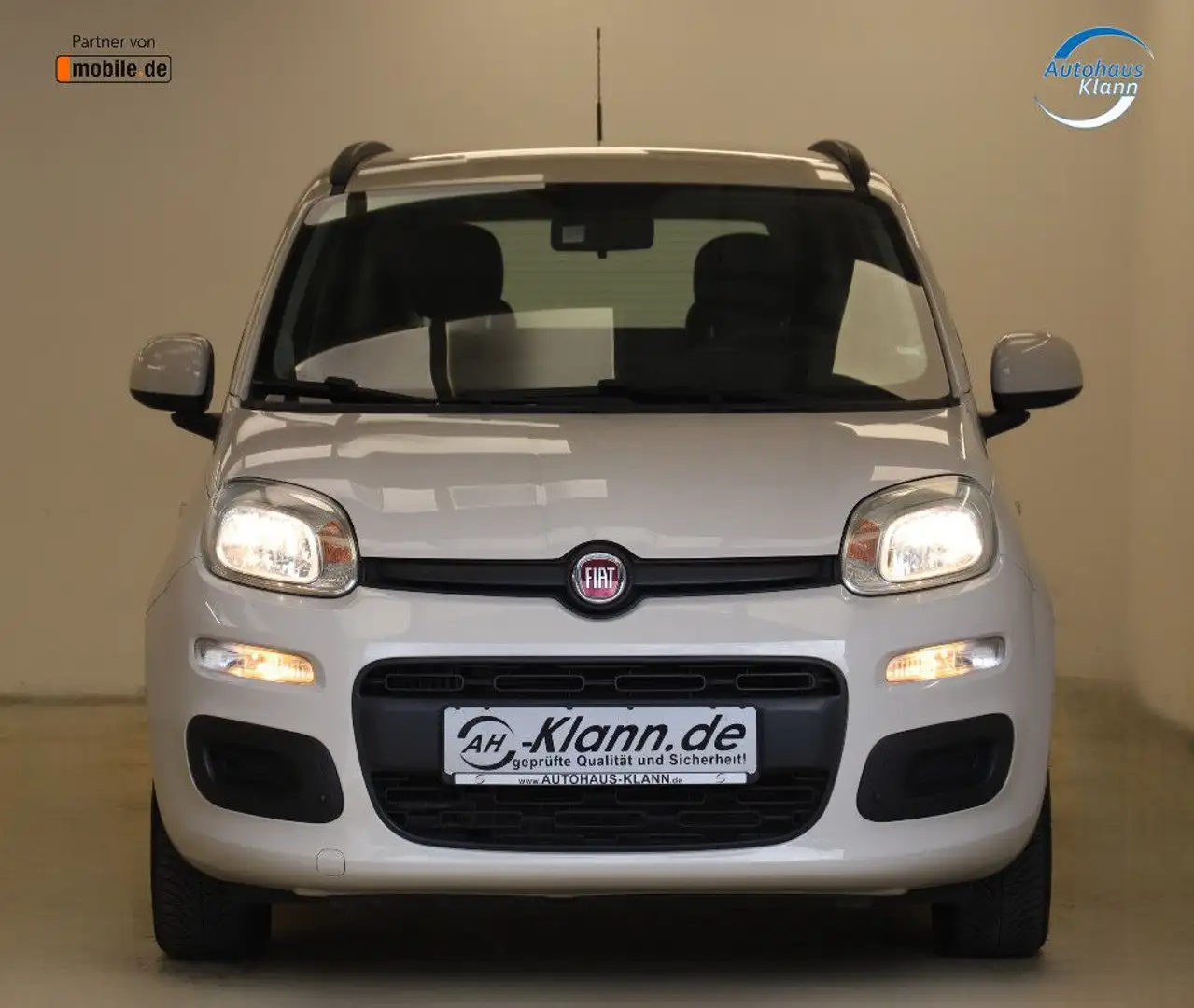 Fiat Panda 0.9 86PS Lounge Automatik Klima Sonderfarb Grau - 2