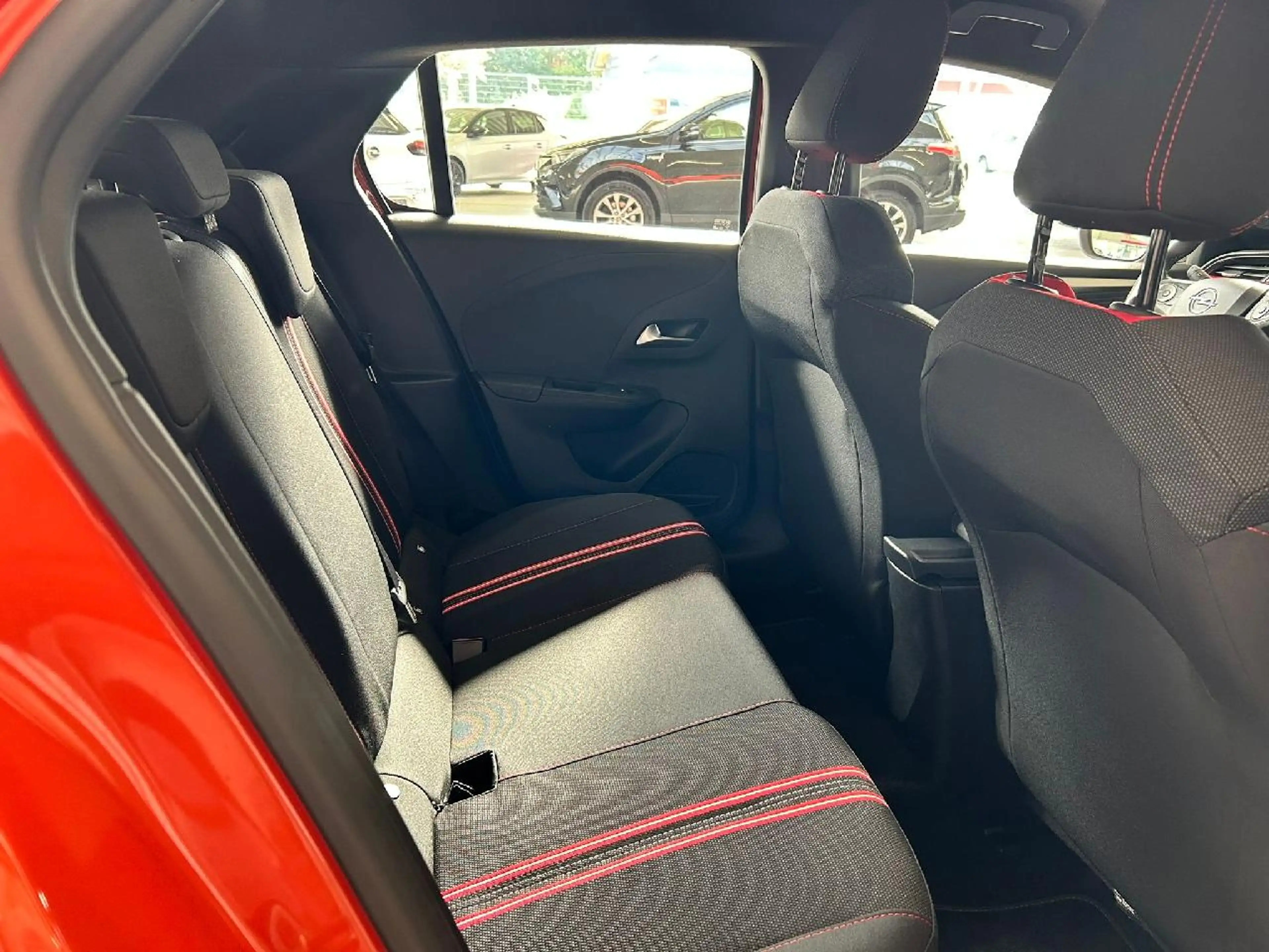Opel Corsa-e e GS Line CarPlay Kamera Winterp. — photo 13