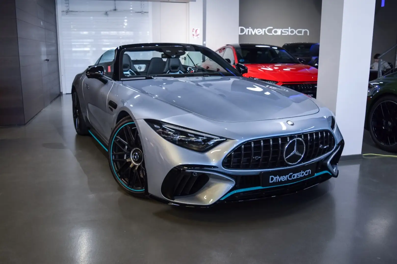 Mercedes-Benz SL 63 AMG 4Matic+ Aut. srebrna - 1