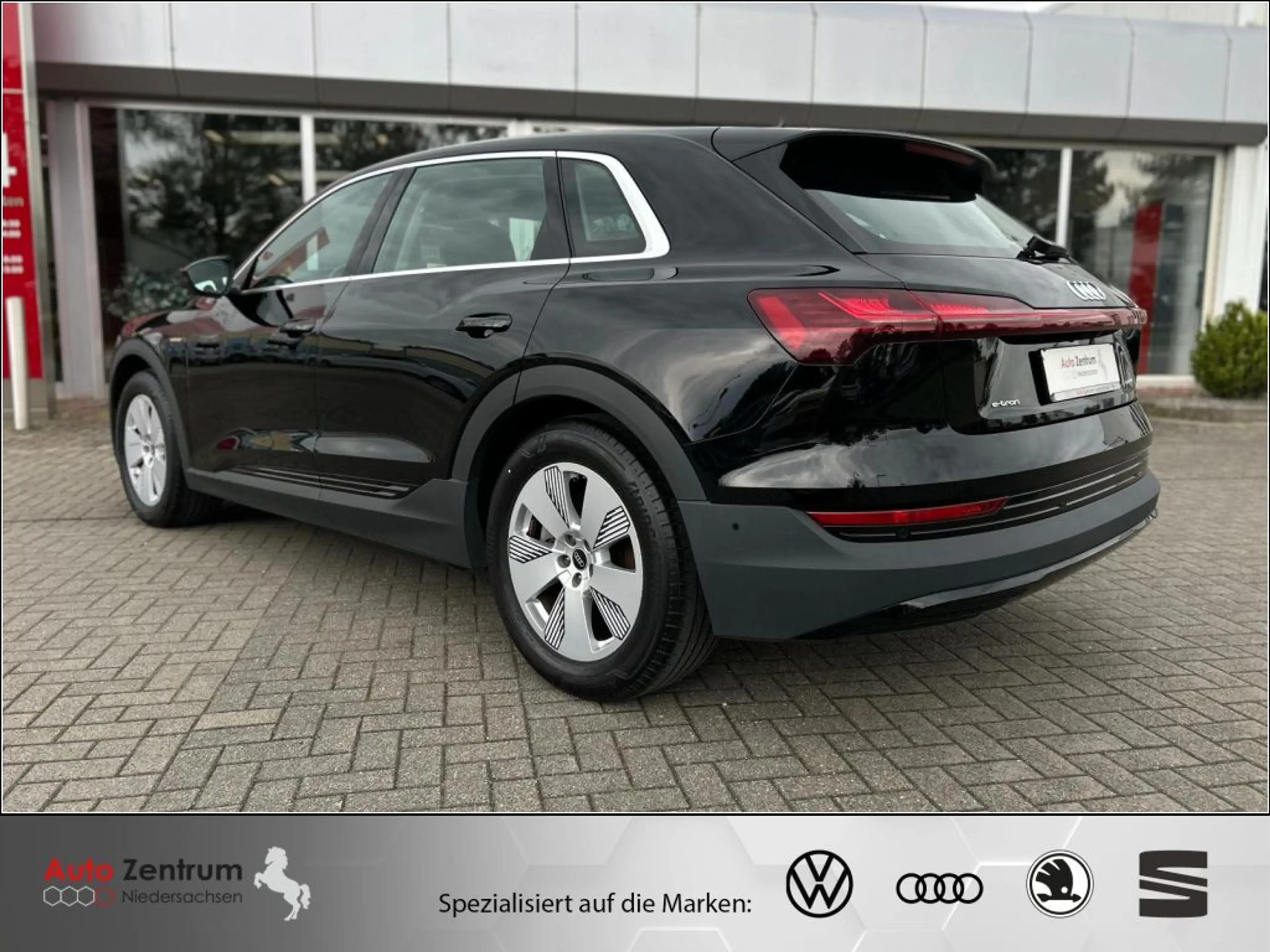 Audi e-tron quattro AZN-Haus-Förderung* Standheizung-Luftfed. — photo 9