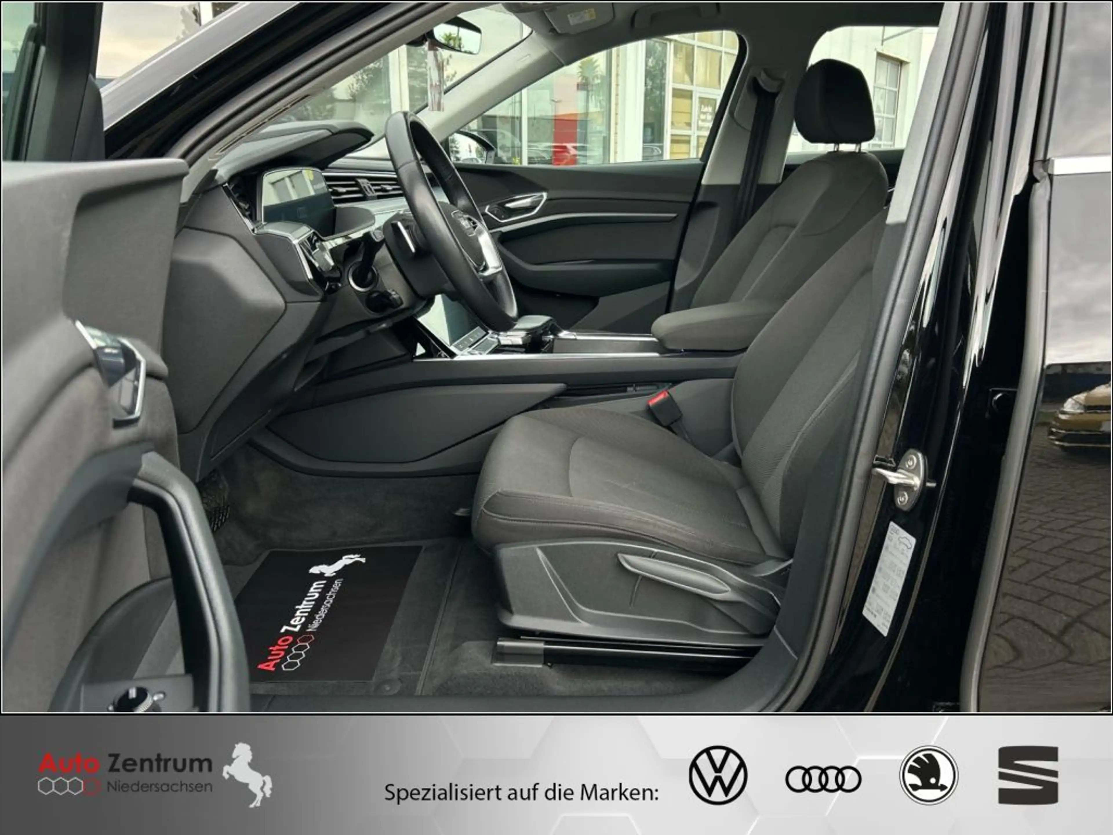 Audi e-tron quattro AZN-Haus-Förderung* Standheizung-Luftfed. — photo 11