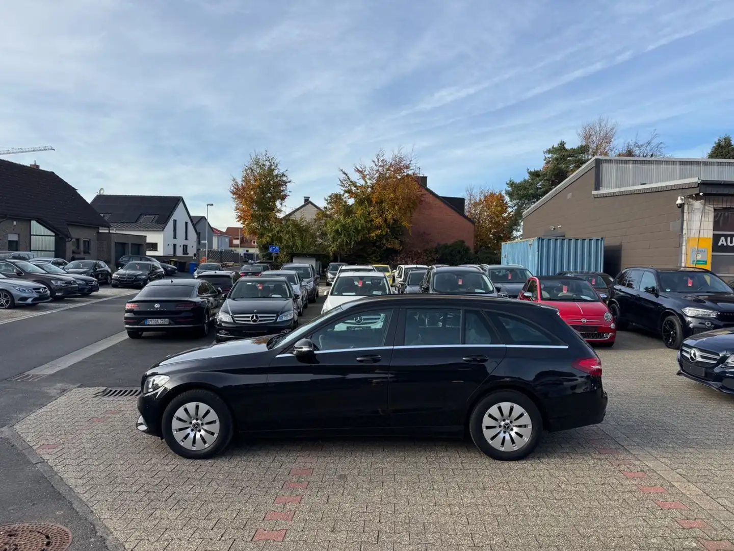 Mercedes-Benz C 180 T Navi Alus PDC vo+ht Tempo TÜV NEU Noir - 2