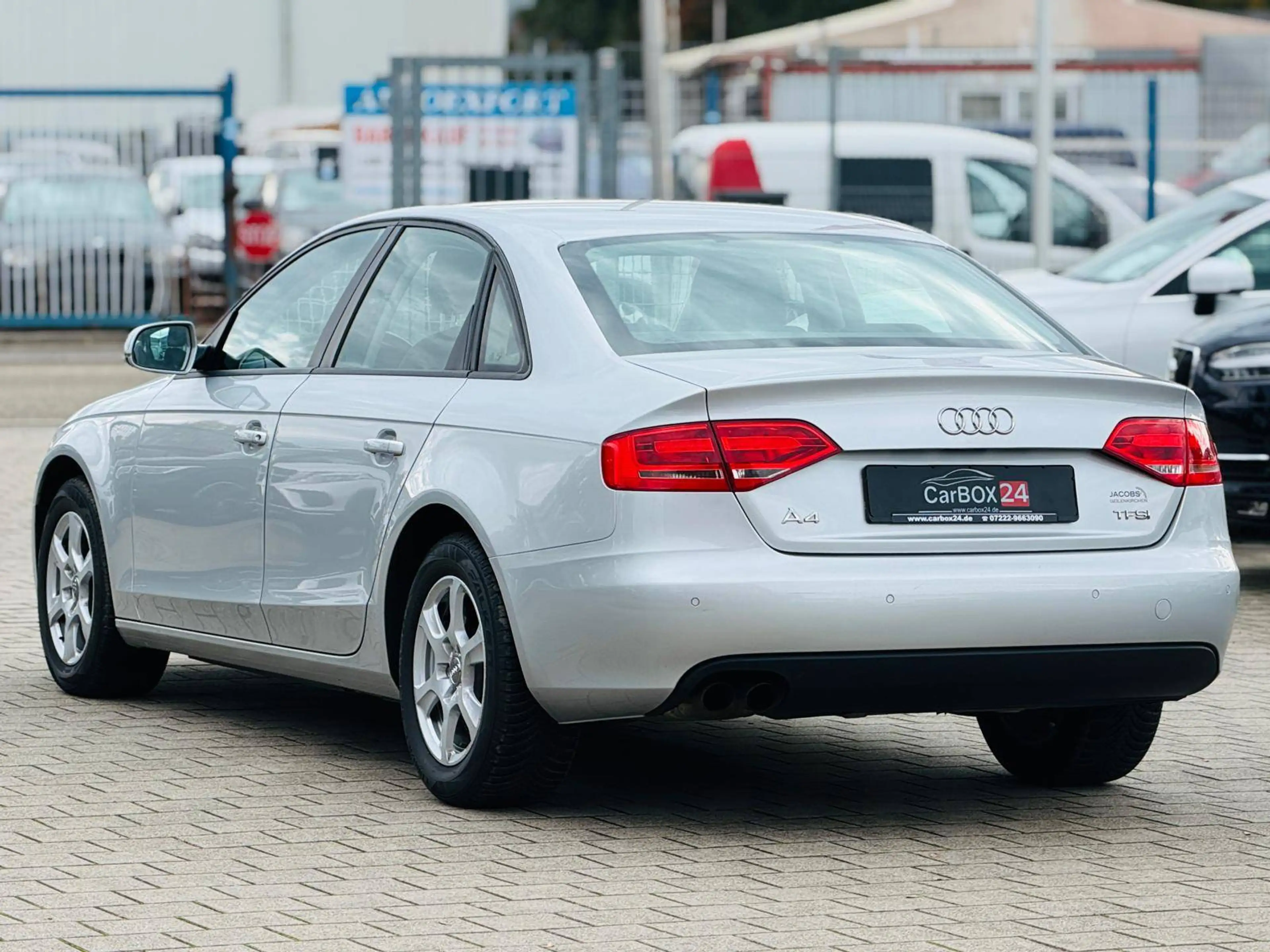 Audi A4 Attraction TÜV & Service NEU Garantie Finanzierung möglich — photo 14