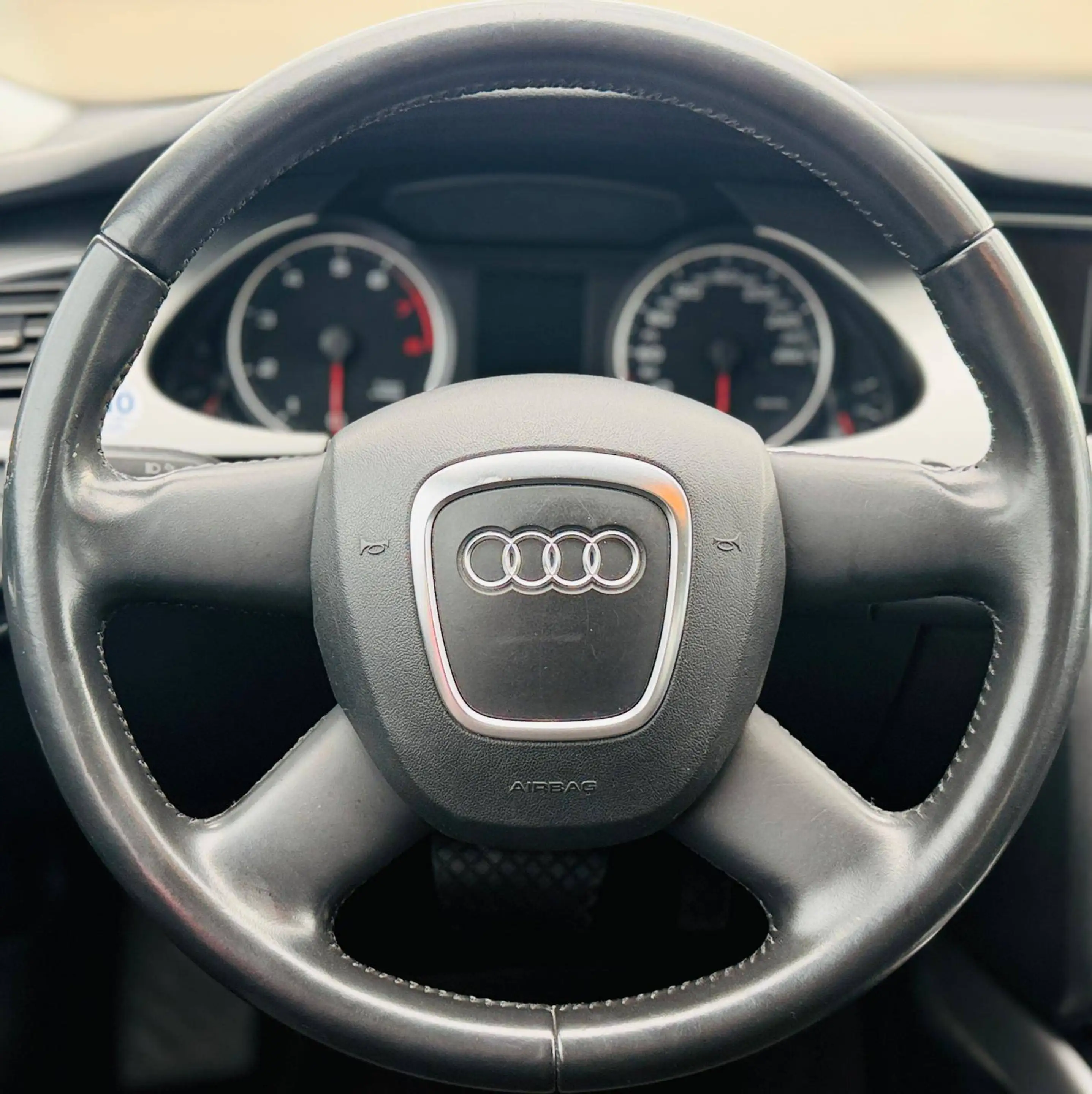 Audi A4 Attraction TÜV & Service NEU Garantie Finanzierung möglich — photo 11