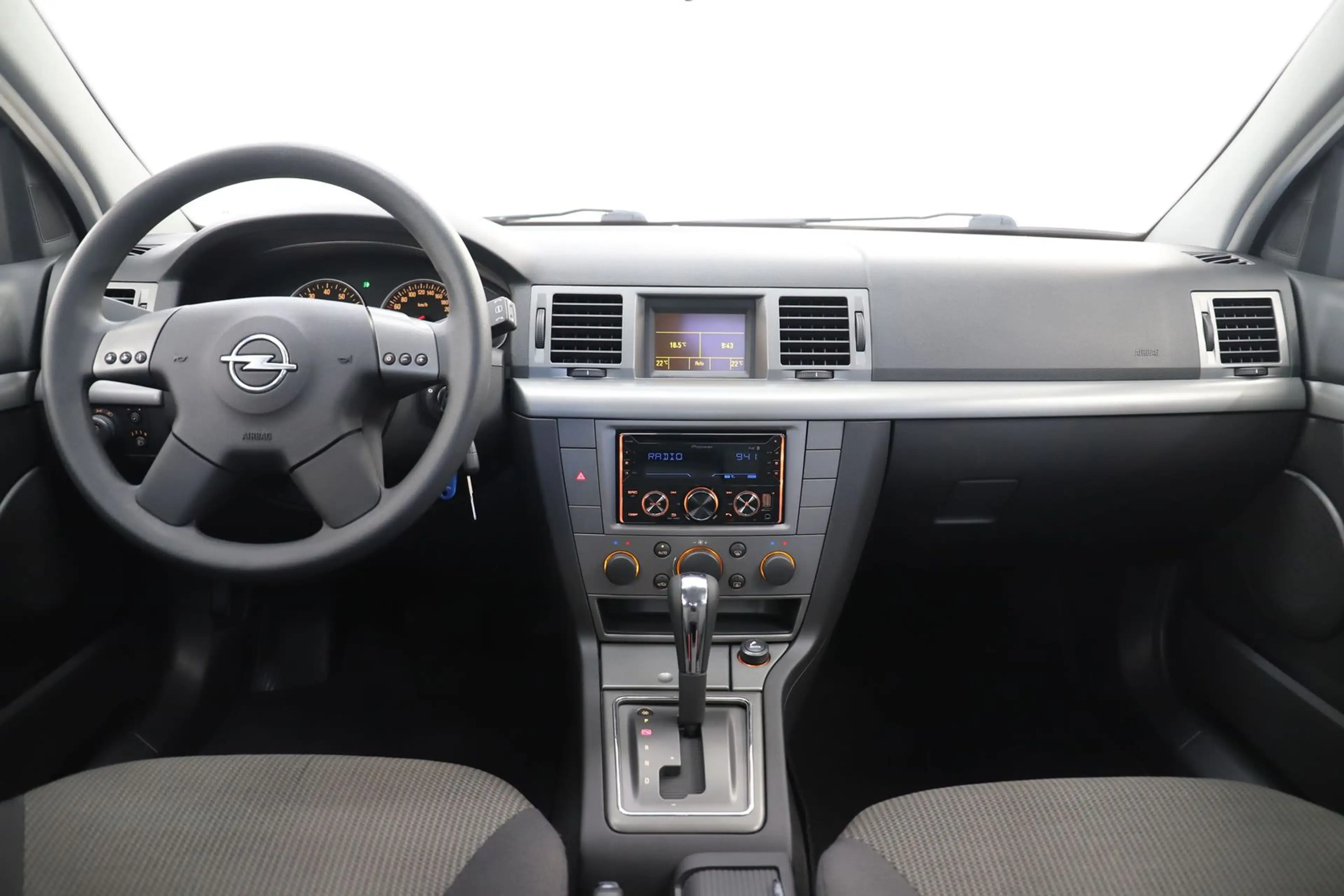 Opel Vectra 2.2 155PS Automatik Klimaautomatik MFL — photo 14