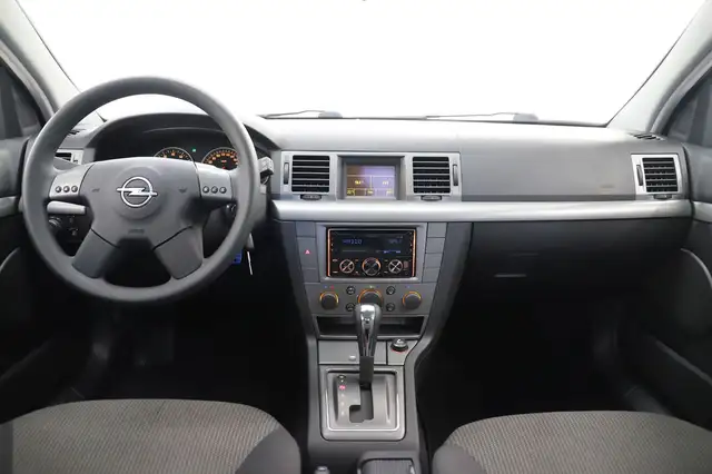 Opel Vectra view 14