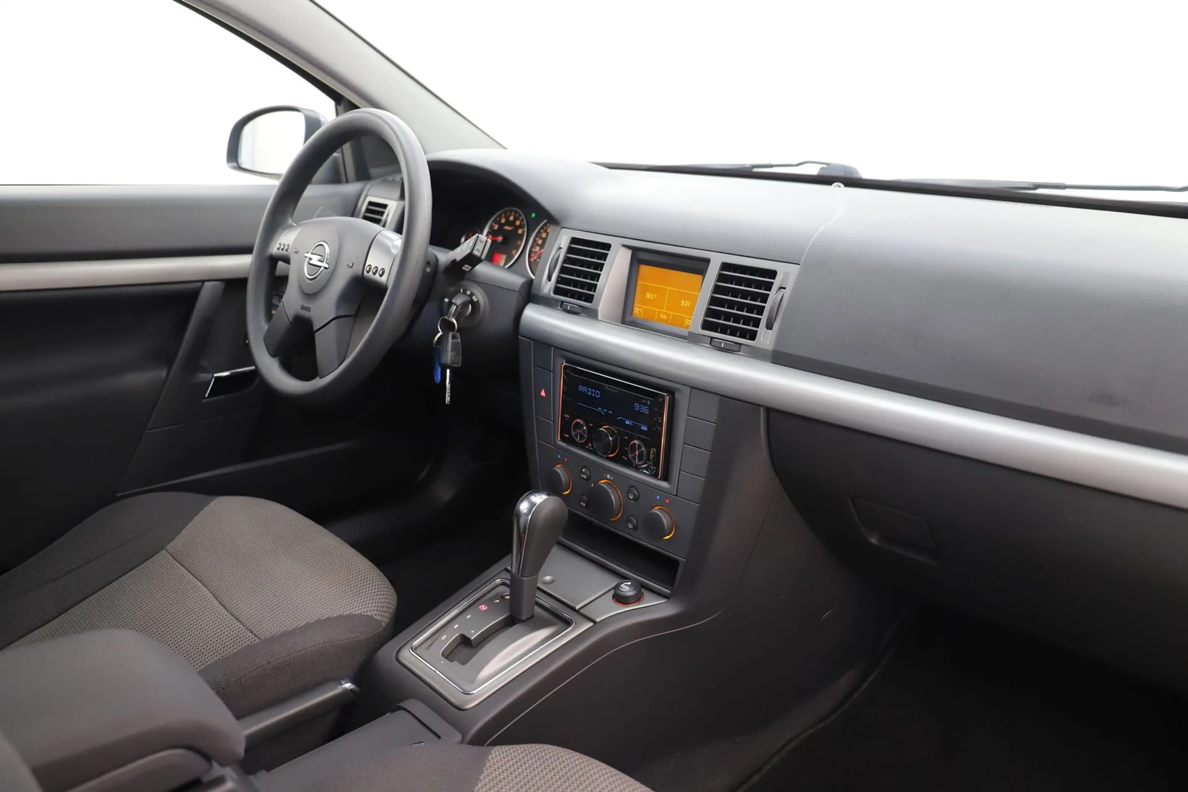 Opel Vectra 2.2 155PS Automatik Klimaautomatik MFL — photo 15