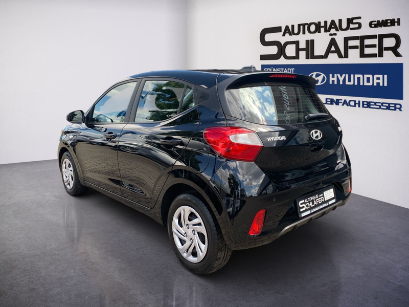 Hyundai i10 1.0 Select Navi Kamera Allwetter — photo 6