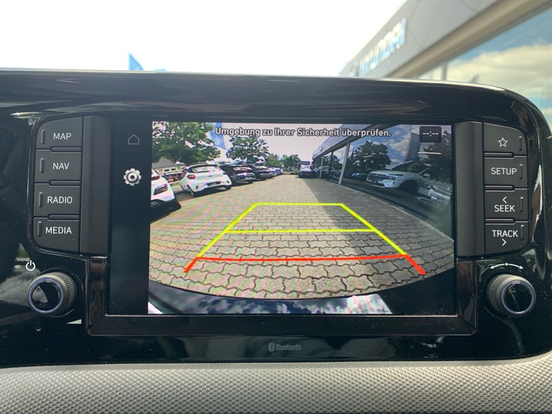 Hyundai i10 1.0 Select Navi Kamera Allwetter — photo 13