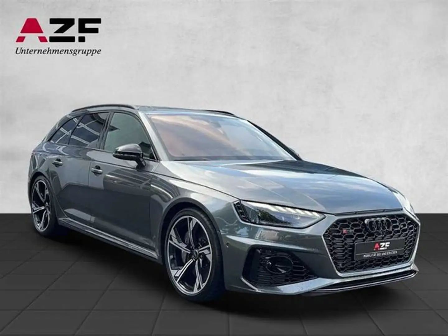 Audi RS4 RS4 Avant tiptronic+RS ESSENTIALS+KERAMIK+B&O Gri - 2