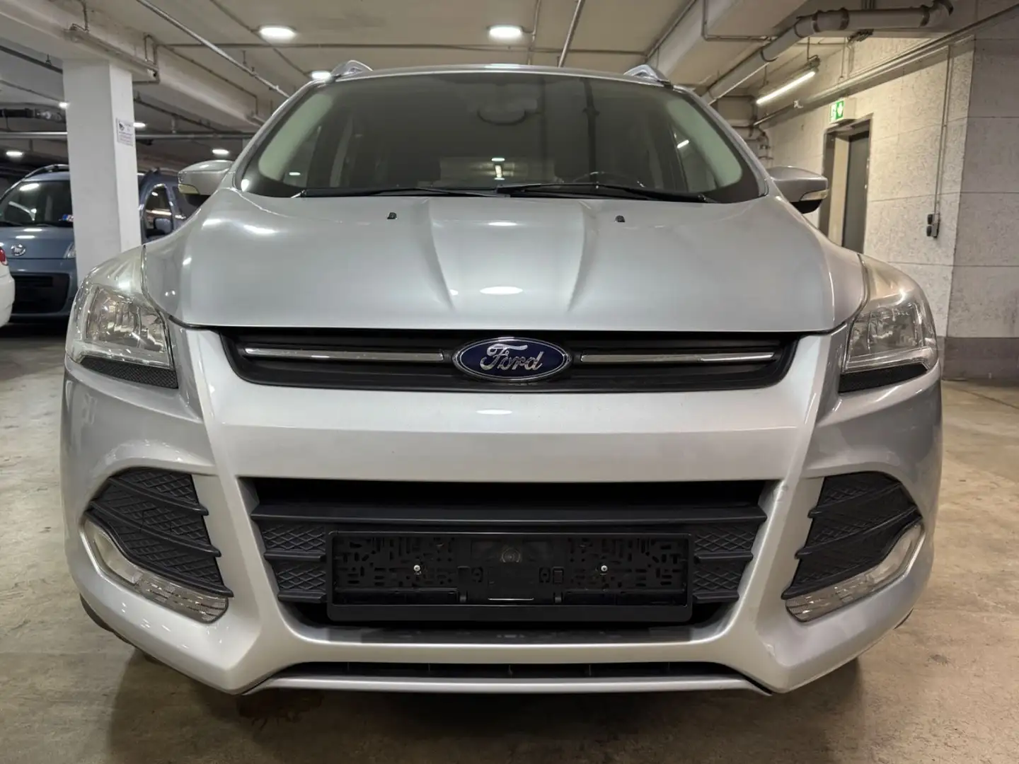 Ford Kuga 2.0 Tdci Trend~AWD~Automatik~Klima Argent - 2