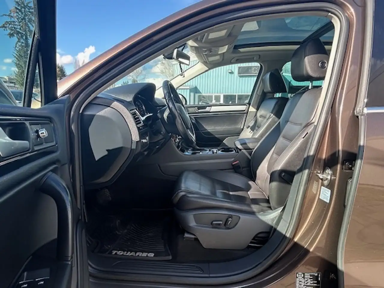Volkswagen Touareg снимка Volkswagen Touareg