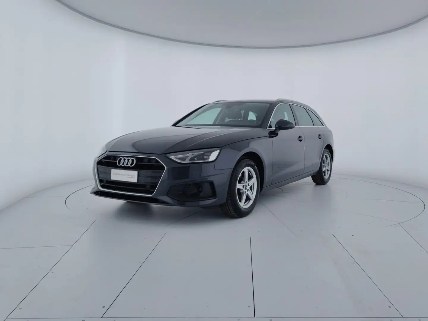Audi A4 Avant 30 TDI/136 CV S tronic Business Grigio - 1