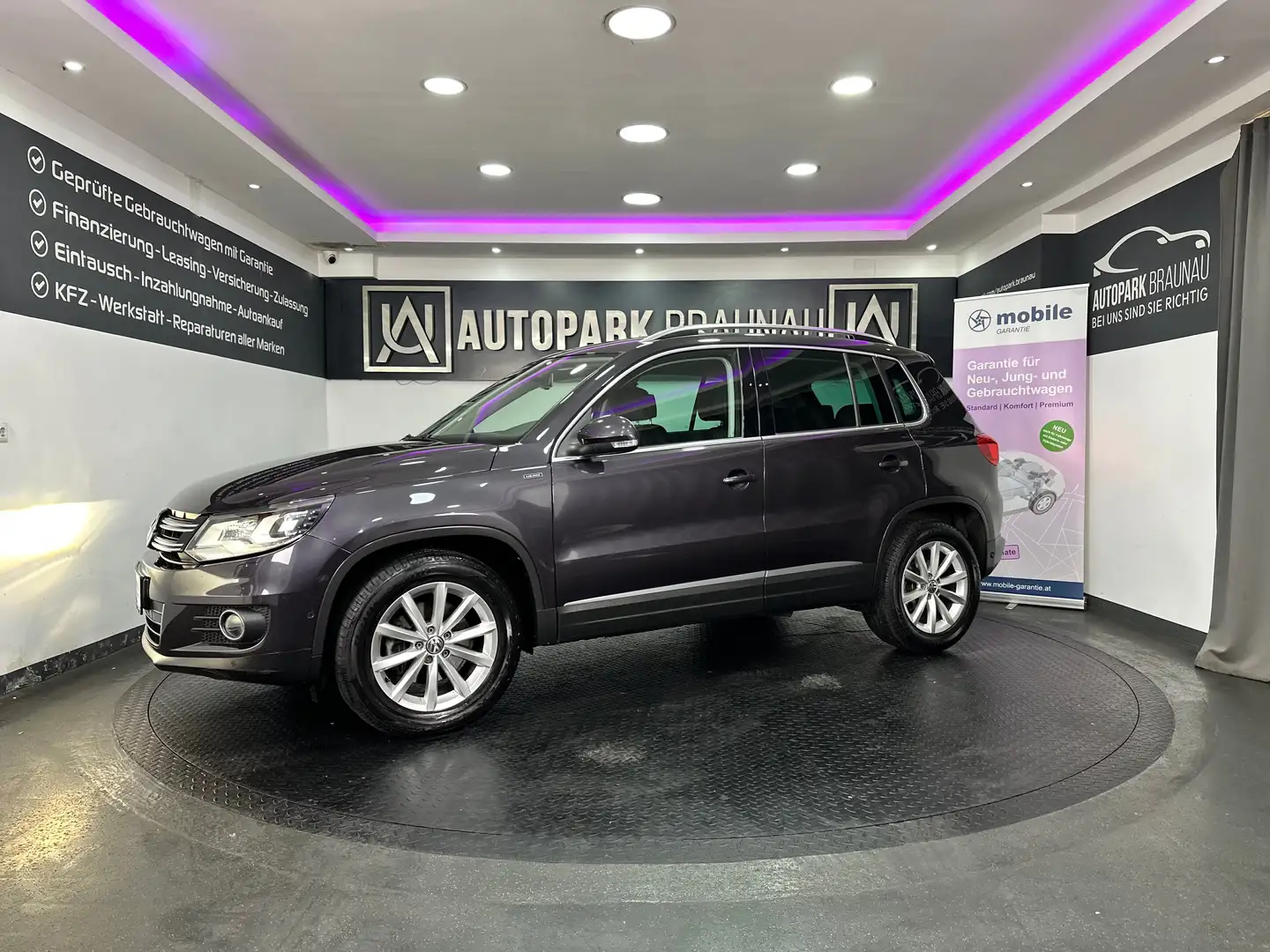 Volkswagen Tiguan 2.0 TDI Lounge Sport*XENON*SZH*PDC* Grau - 2