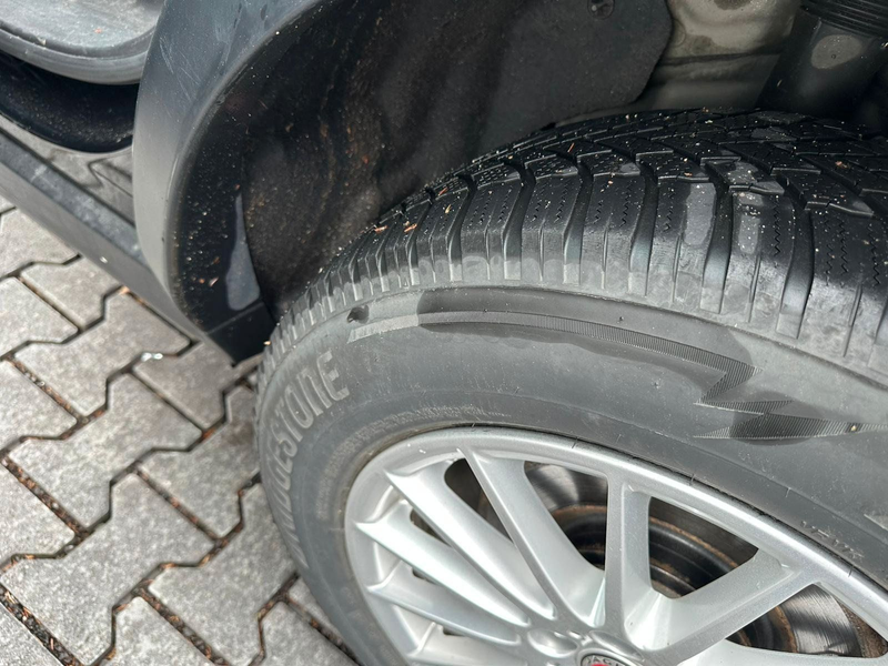 Jaguar F-Pace F-PACE 20d Pure AHK. NAVI. Kamera. PDC — photo 12