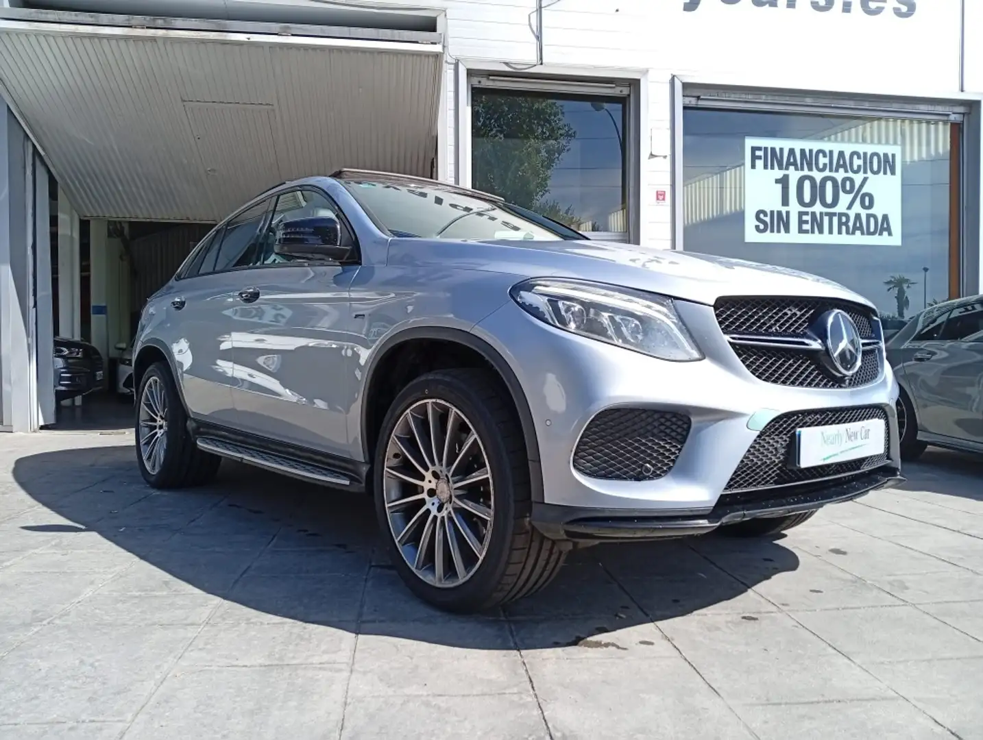 Mercedes-Benz GLE 43 AMG 4Matic Aut. Bleu - 1