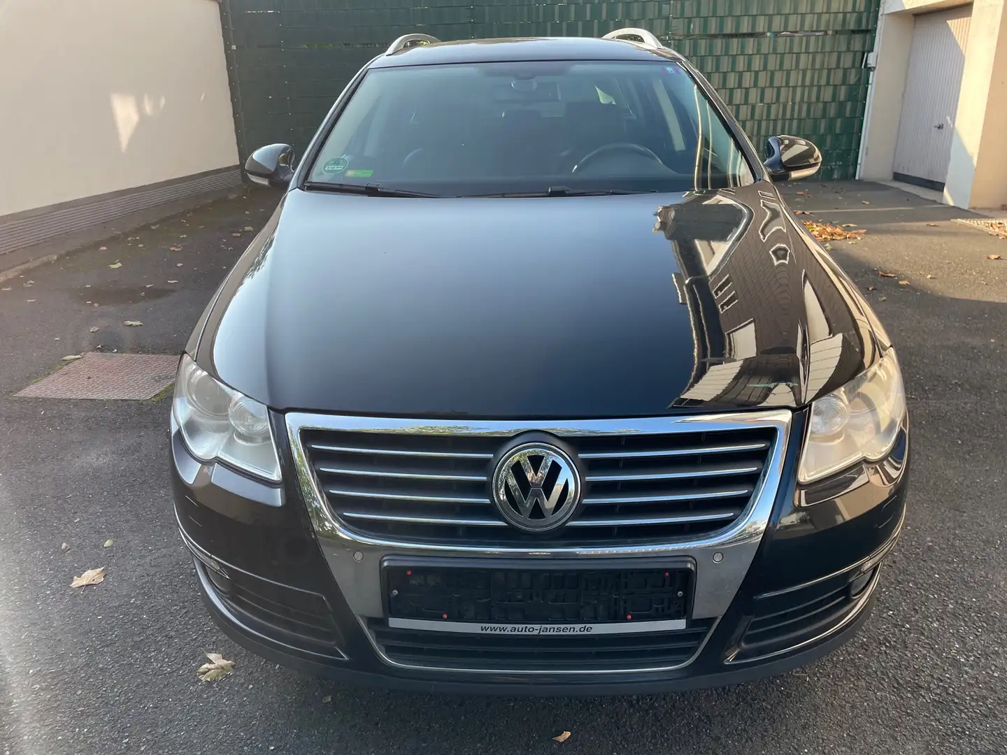 Volkswagen Passat Variant 1.6 Tdi BlueMotion Highline Bi•Xenon Schwarz - 2