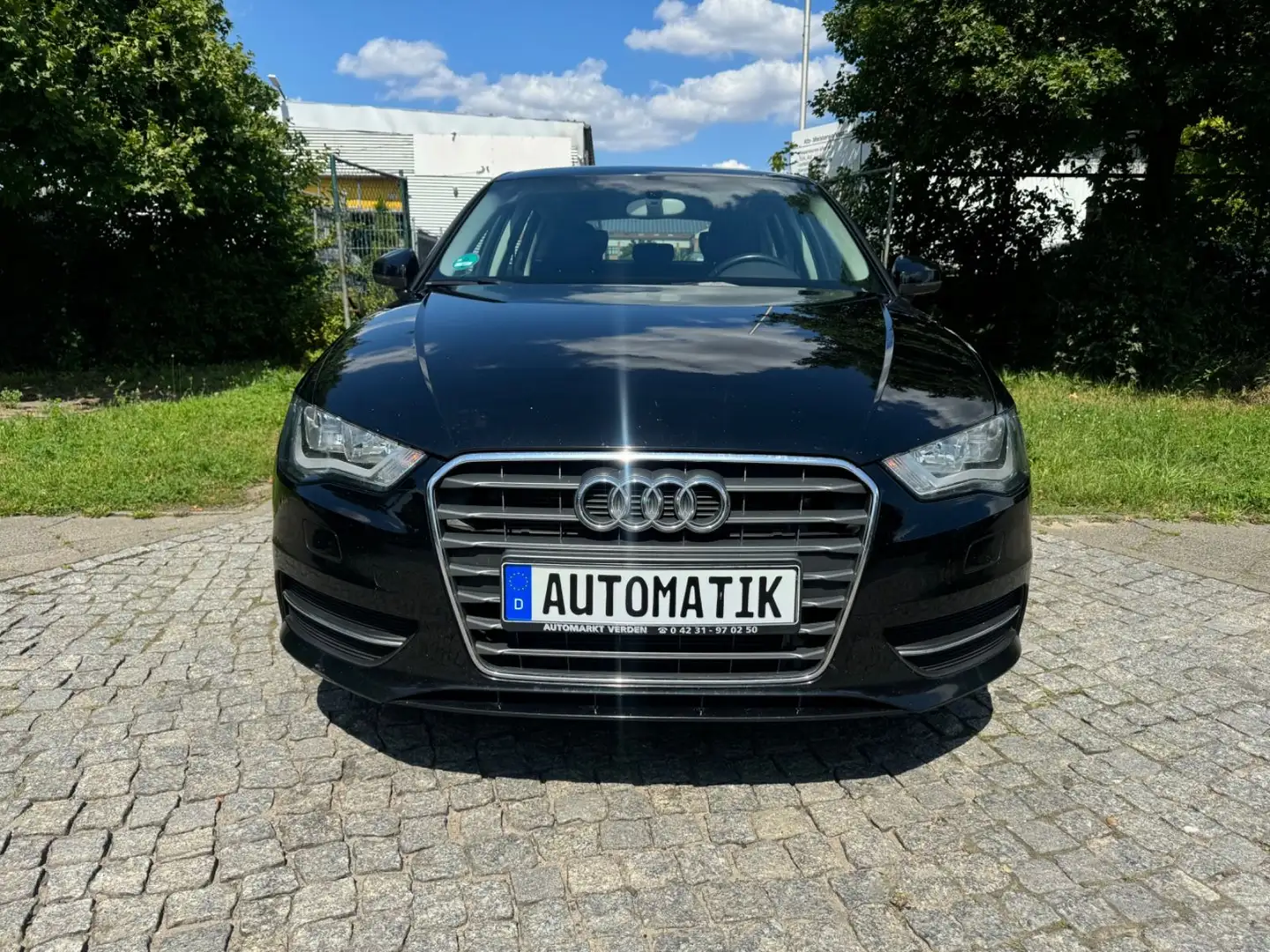 Audi A3 Sportback ambiente Autamatik Tüv Neu 1.Hand Schwarz - 1